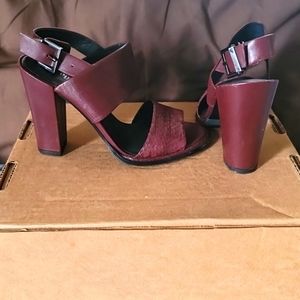 Kenneth Cole Burgundy heels